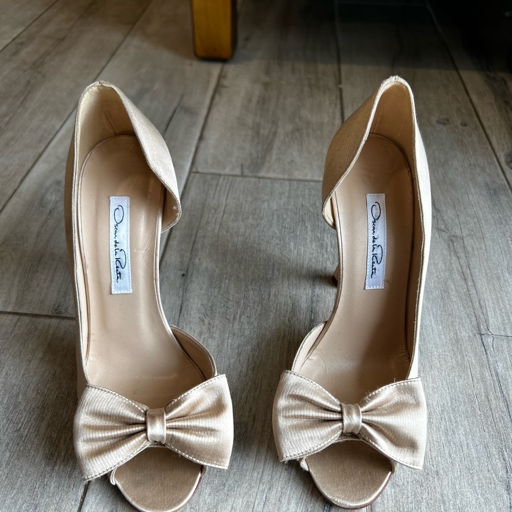 Oscar de la Renta pumps. Size 6.5